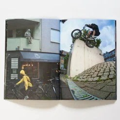 Bado Kiosk Zine<CULT CREW