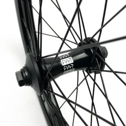 Crew 18" Front Wheel<CULT CREW New